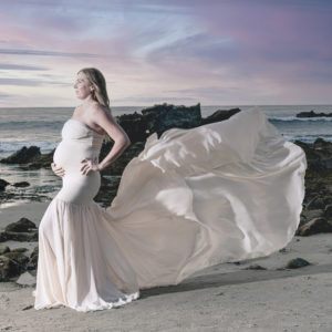 pregnant-women-on -the-beach in Laguna Beach